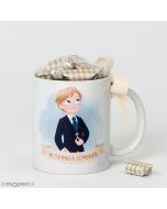 Taza Comunión niño pantalón corto 7caramelos en caja regalo disponible en varios idiomas