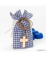 Coffret ruban à carre avec pendentif croix et 4 torinos