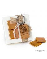 Rectangular wooden keychain The tree of life 2 chocolates