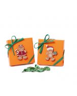 Box with 6 candies and gingerbread sticker, assorted