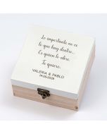 Caja madera Lo importante .. 12,5x6x12,5cm. personalizada