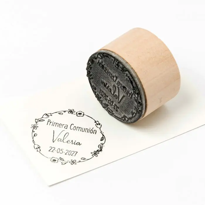 Round customized stamp first Communion 3,5Øx2,5cm.